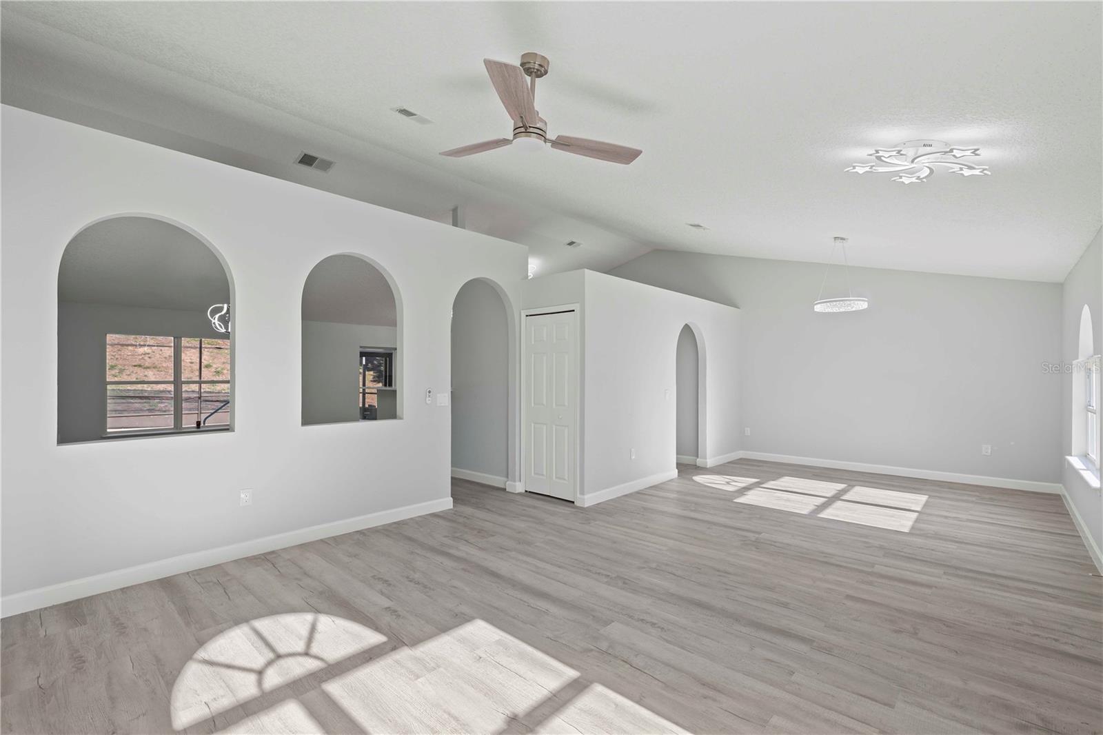 MINNEOLA PINE BLUFF PH 01 LT 01 ORB 2020 - Residential