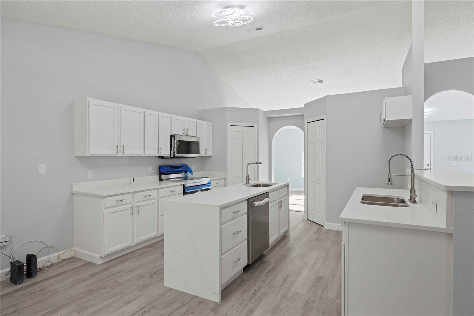 MINNEOLA PINE BLUFF PH 01 LT 01 ORB 2020 - Residential