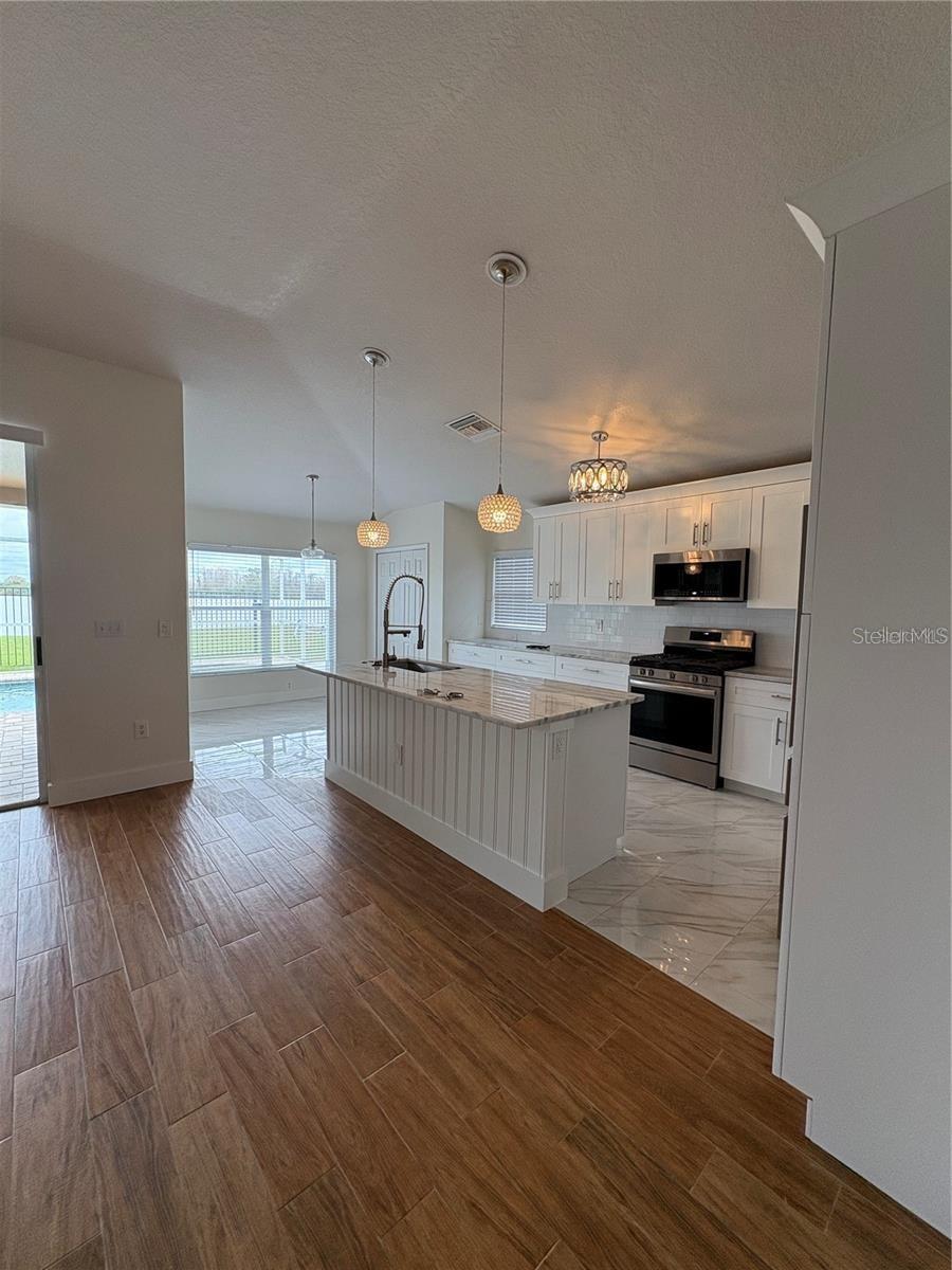 WESTCHASE SECTIONS 373 & 411 - Residential Lease