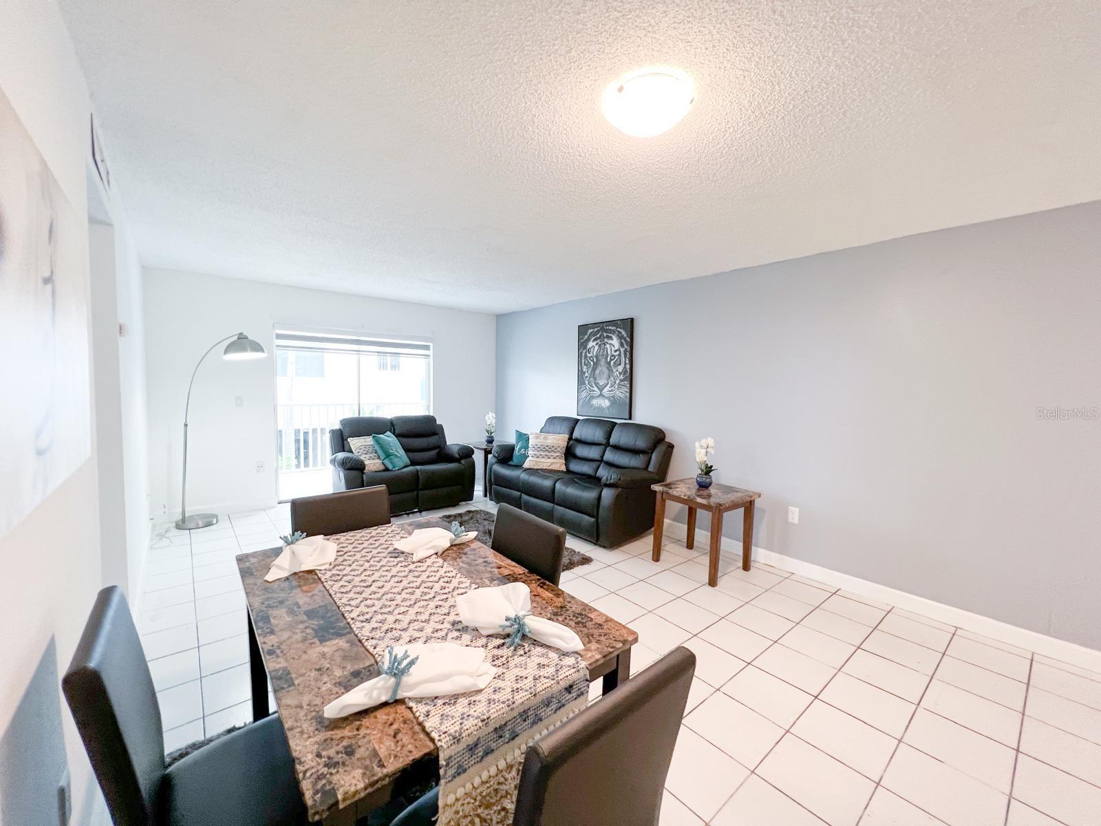 SUNSHORES CONDO - Residential