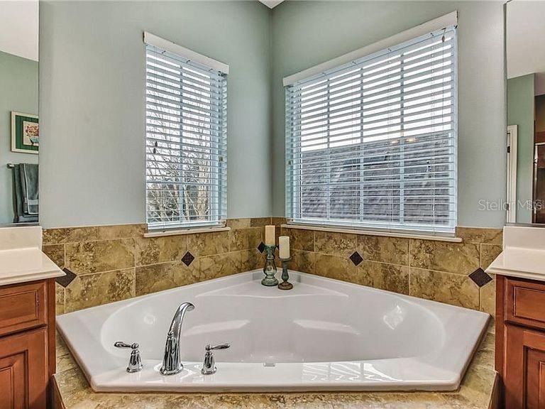 ENCLAVE/BERKSHIRE PARK B G H I - Residential Lease