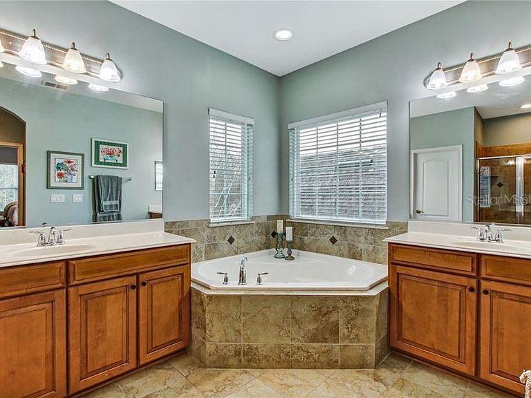 ENCLAVE/BERKSHIRE PARK B G H I - Residential Lease