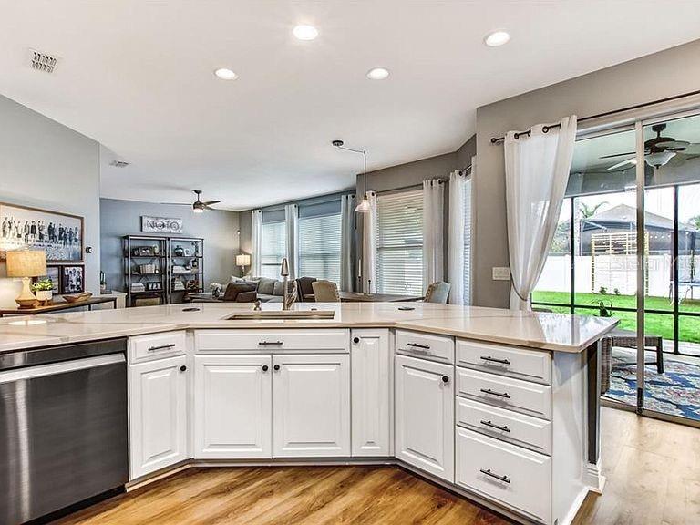 ENCLAVE/BERKSHIRE PARK B G H I - Residential Lease