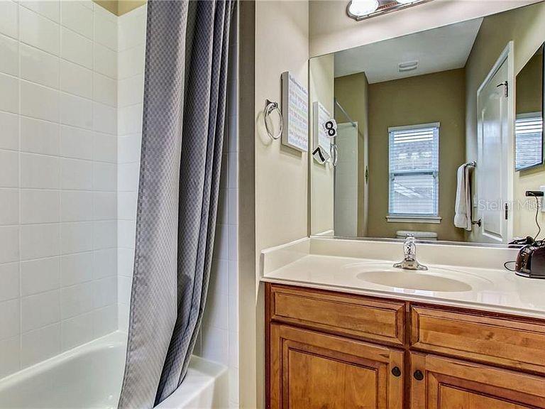 ENCLAVE/BERKSHIRE PARK B G H I - Residential Lease