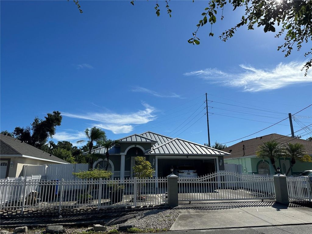 Photo of 7209 Donald Avenue, Tampa, FL 33614 (MLS # TB8441563)