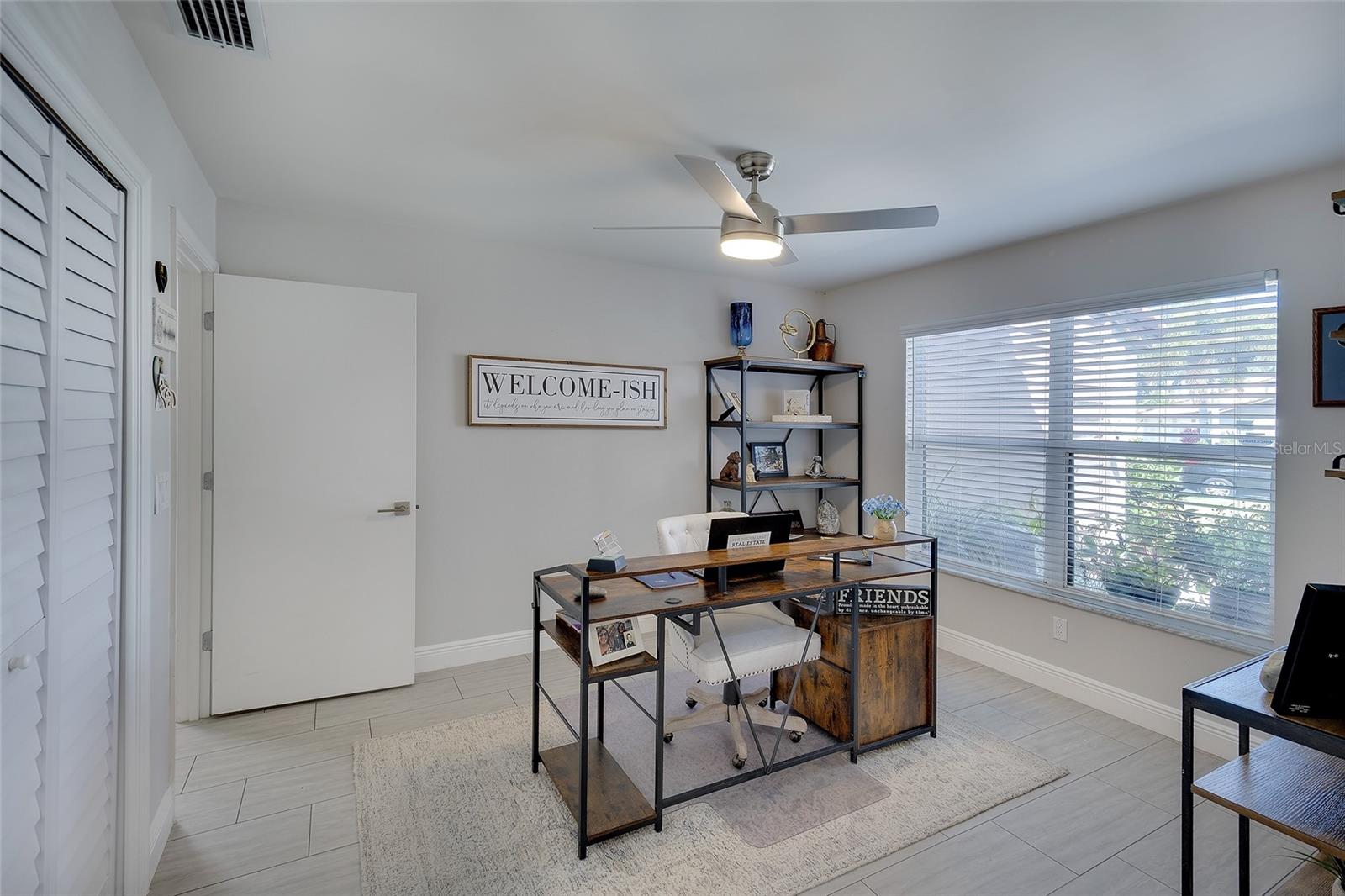 LAKESHORE VILLAGE - Residential