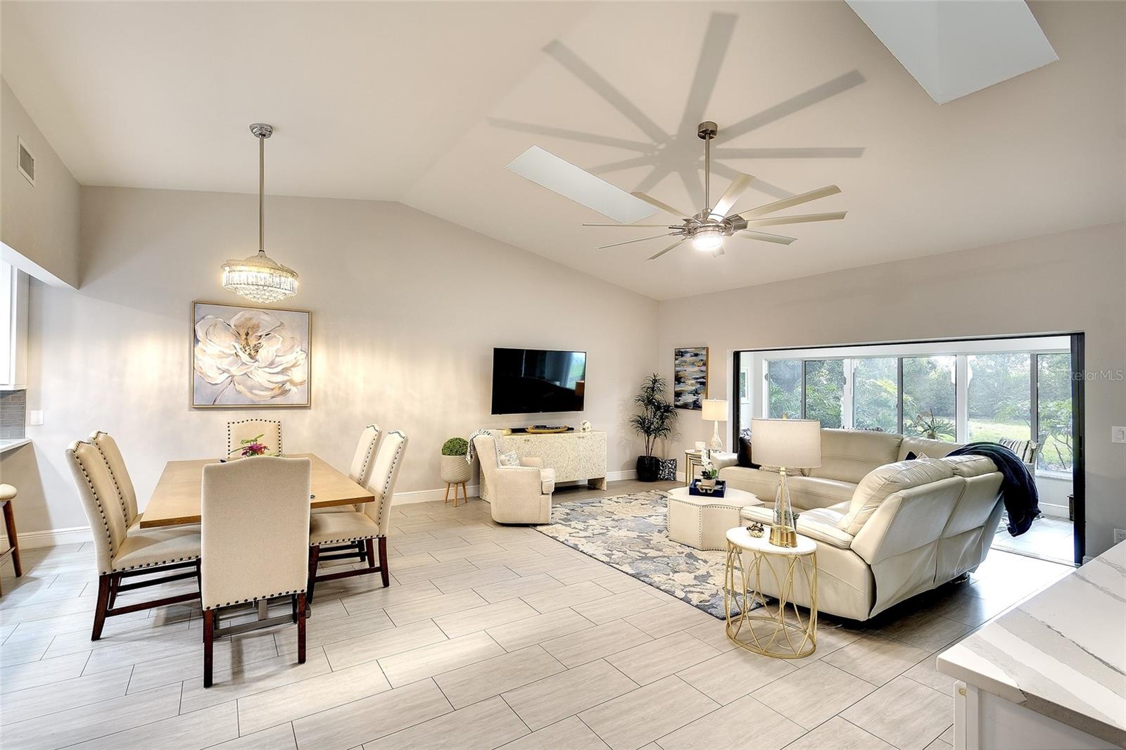 LAKESHORE VILLAGE - Residential