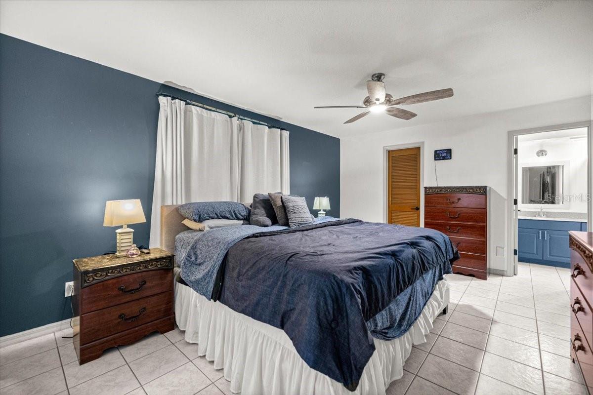 FAIRVIEW ESTATES - Residential