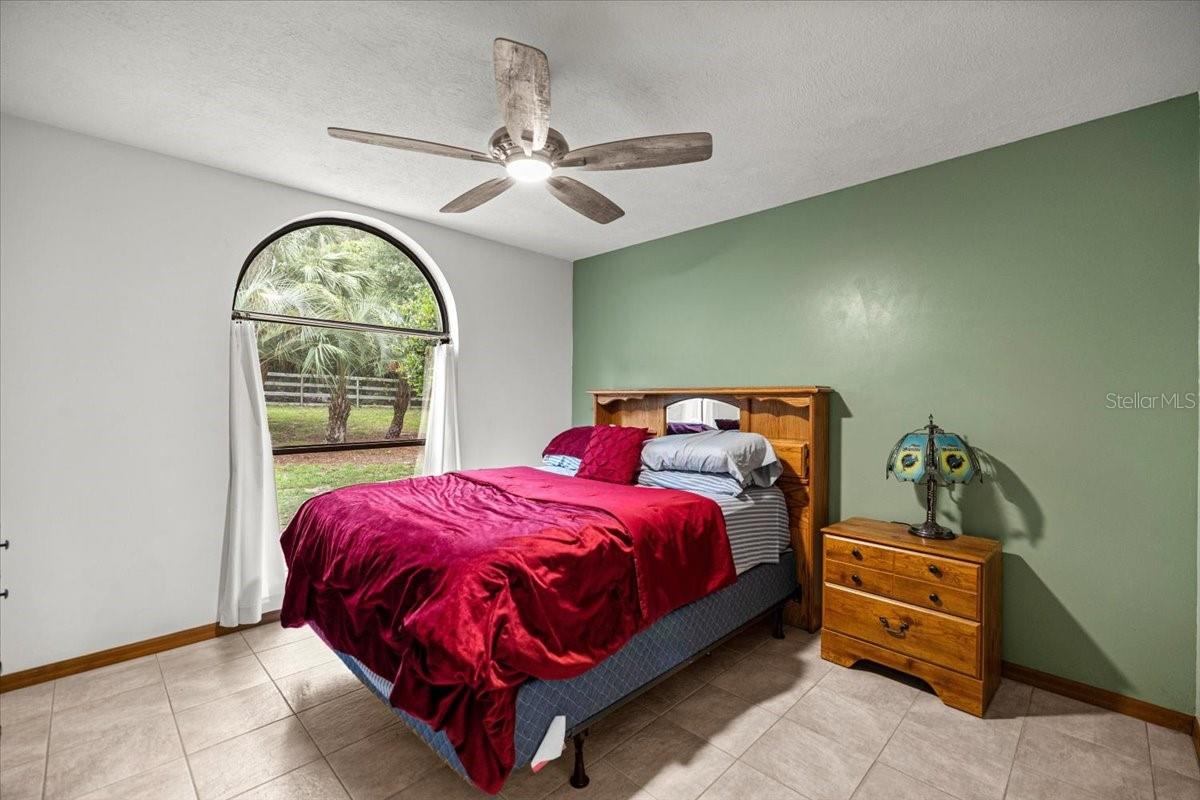 FAIRVIEW ESTATES - Residential