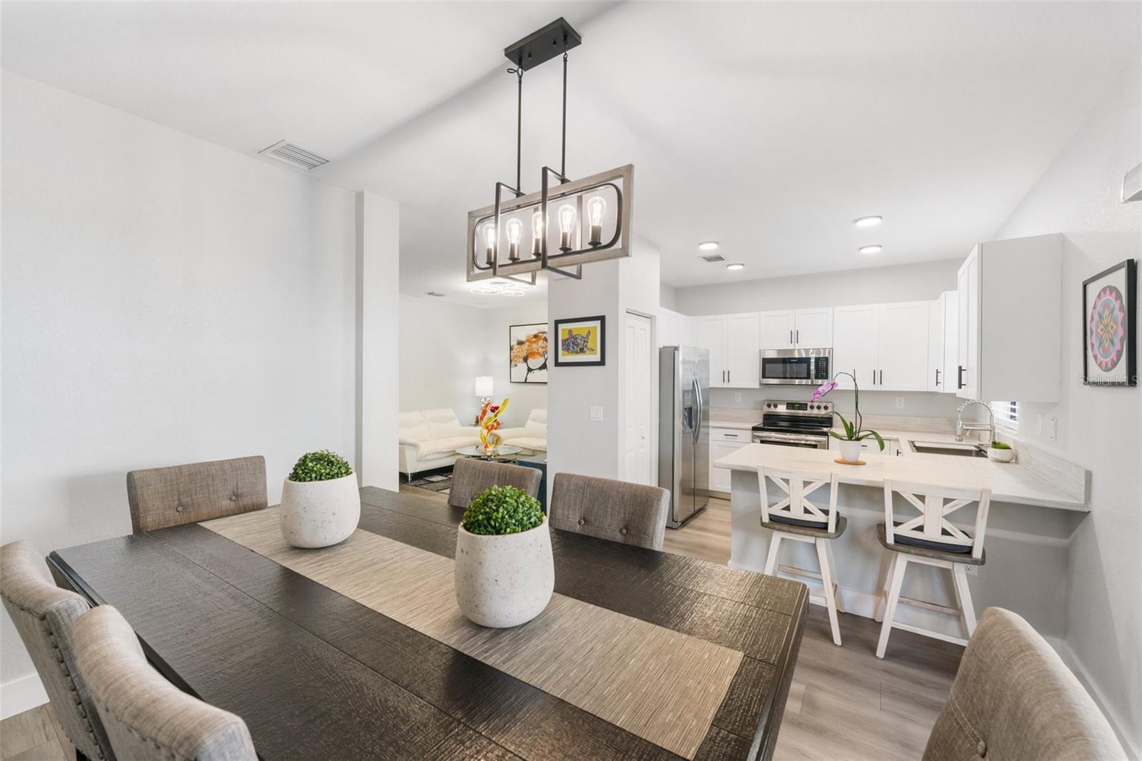 VIA VENTURA NBRHD 3 - Residential