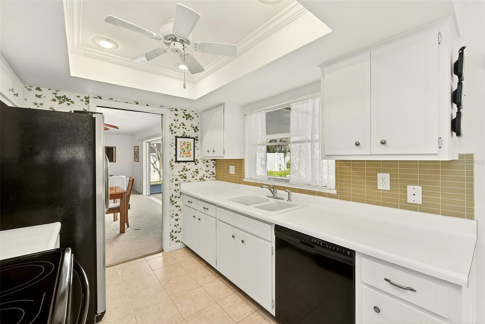 IMPERIAL POINT UNIT 4A - Residential