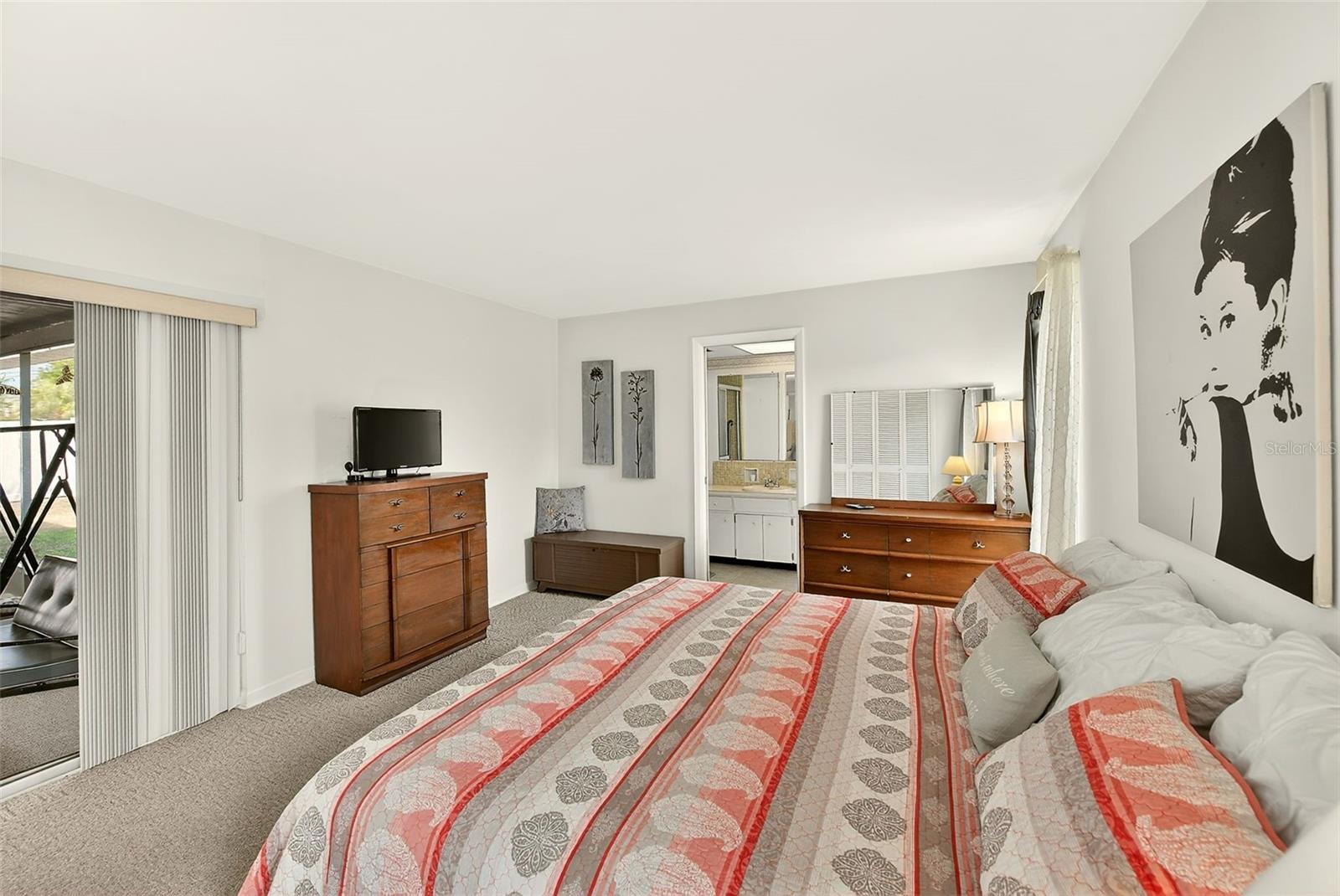 IMPERIAL POINT UNIT 4A - Residential