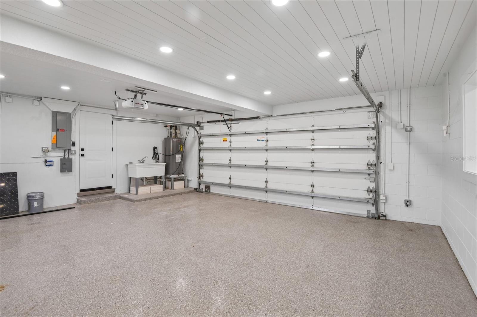 SNELL ISLE BRIGHTWATERS UNIT G BLKS 1 & 5 - Residential