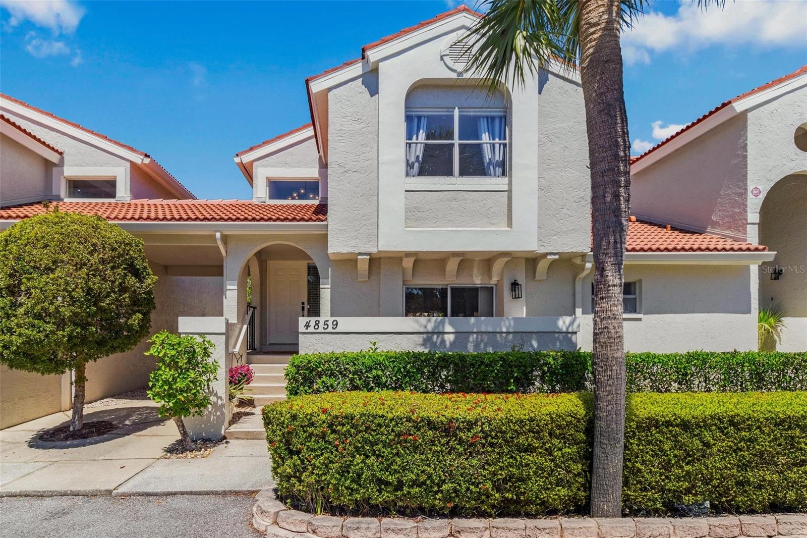 4859 NAPOLI COURT NE 4859