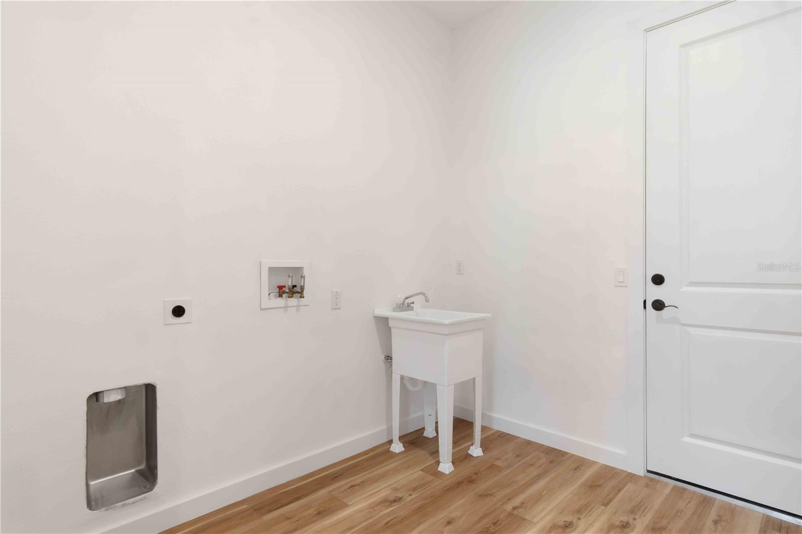 PUNTA GORDA ISLES SEC 23 - Residential