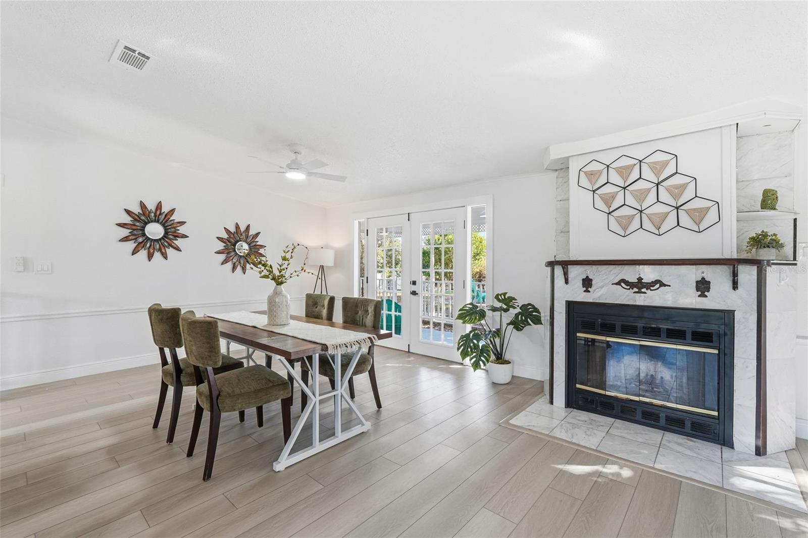 SUNBURST HILLS SUB - Residential