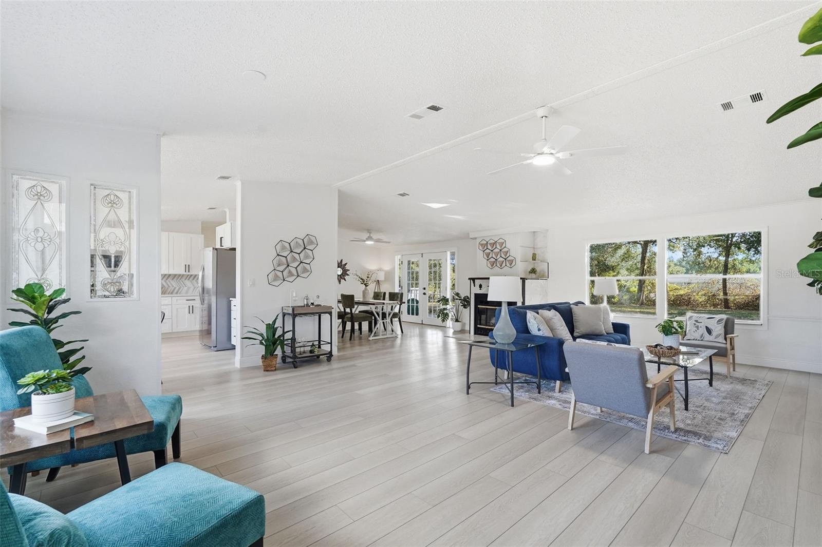 SUNBURST HILLS SUB - Residential