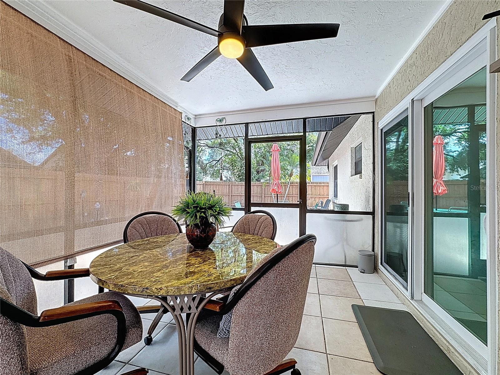 DEER HOLLOW - Residential