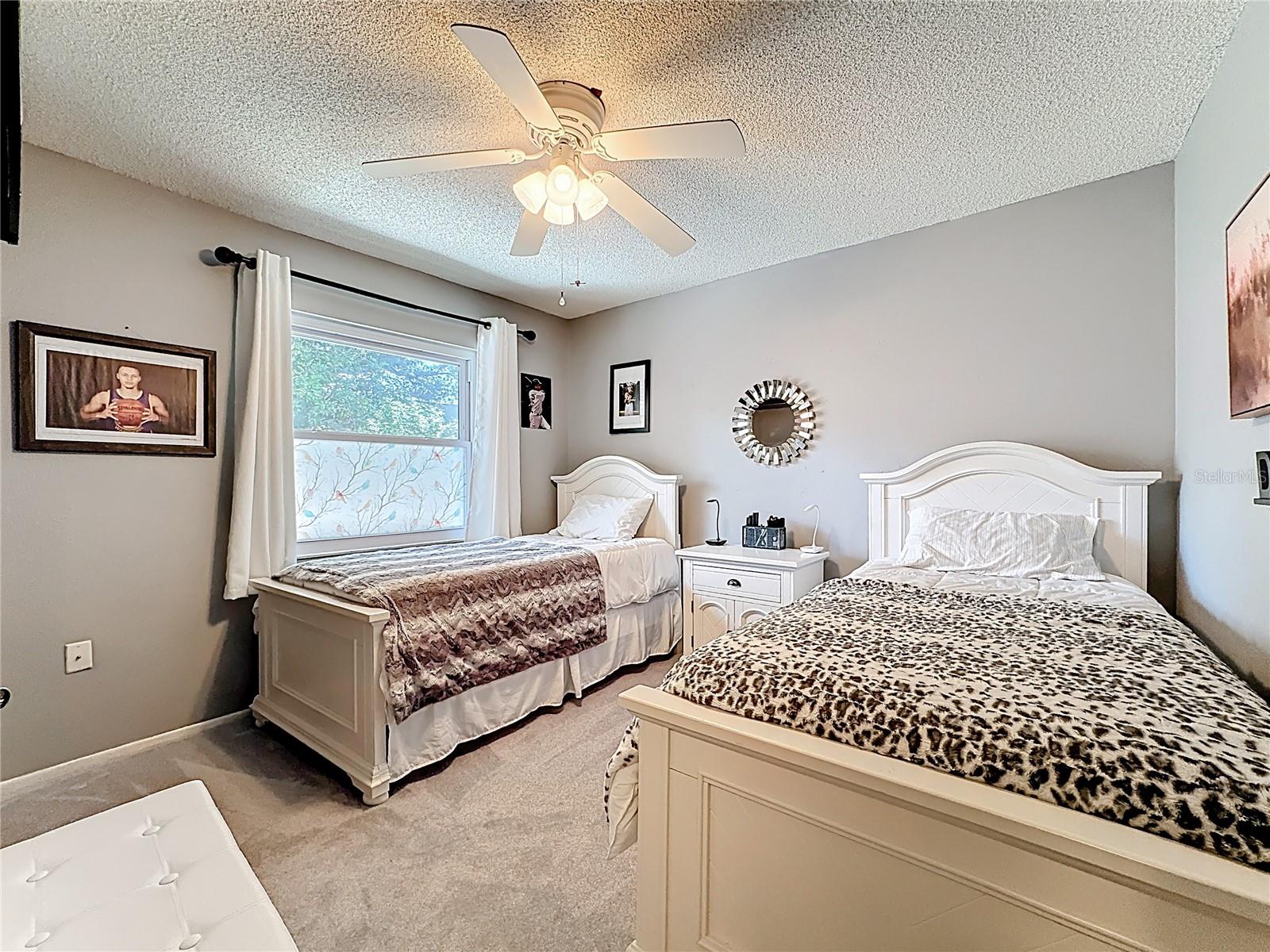 DEER HOLLOW - Residential