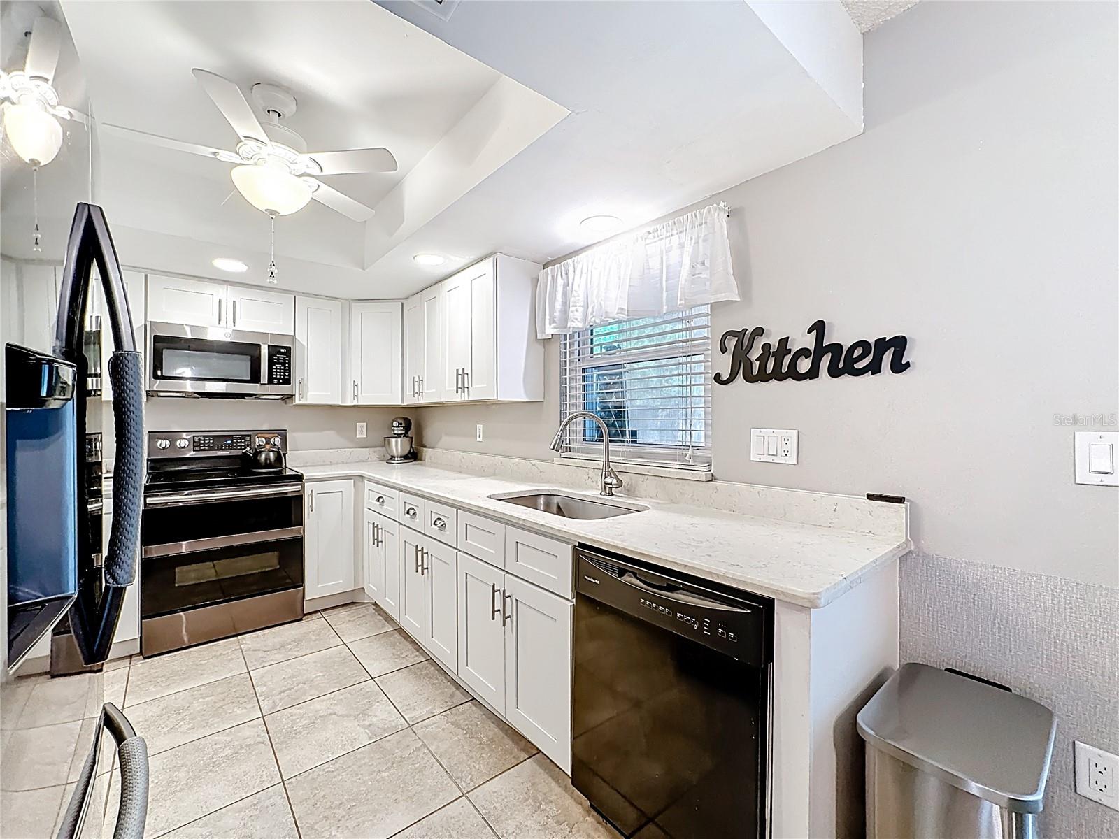 DEER HOLLOW - Residential