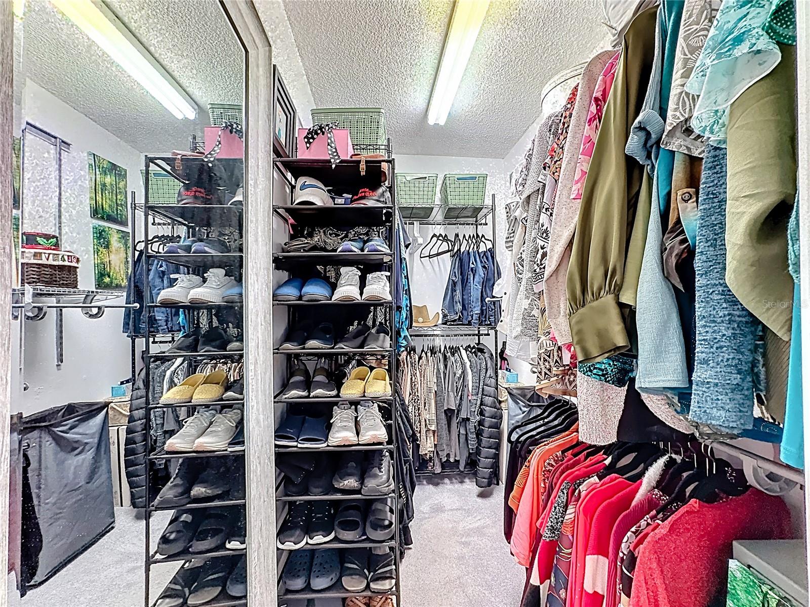 DEER HOLLOW - Residential