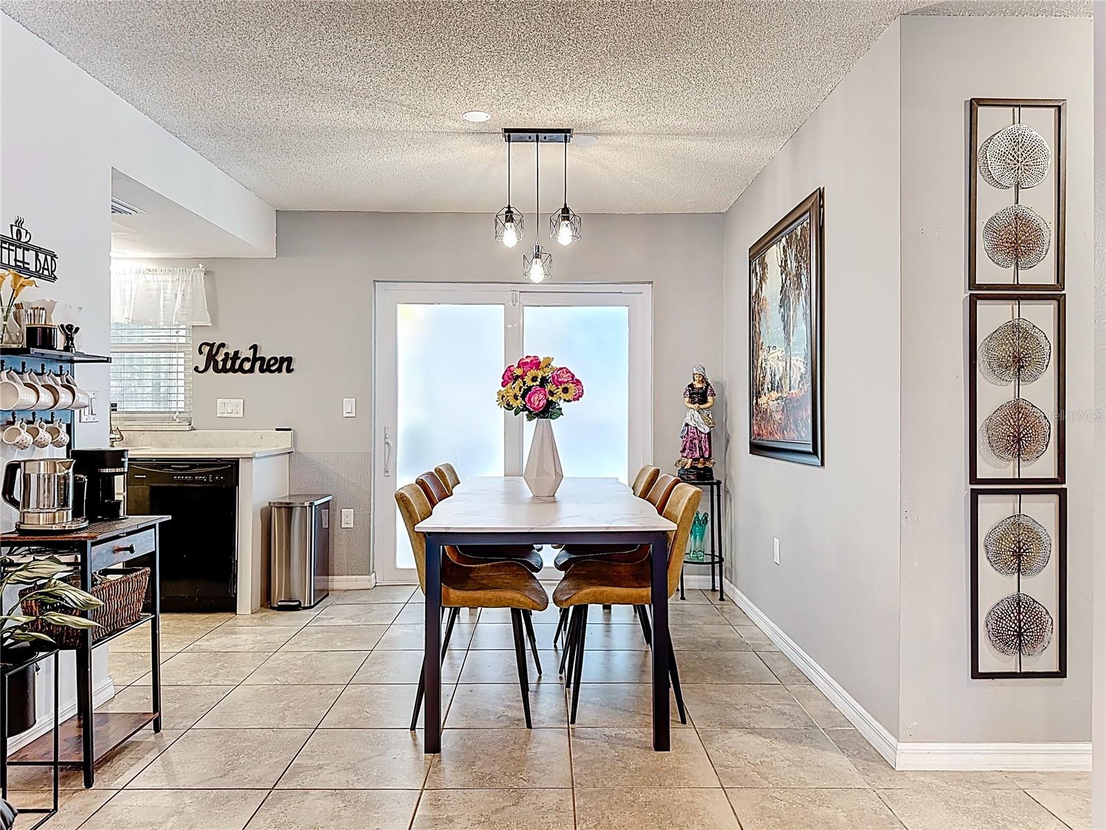 DEER HOLLOW - Residential