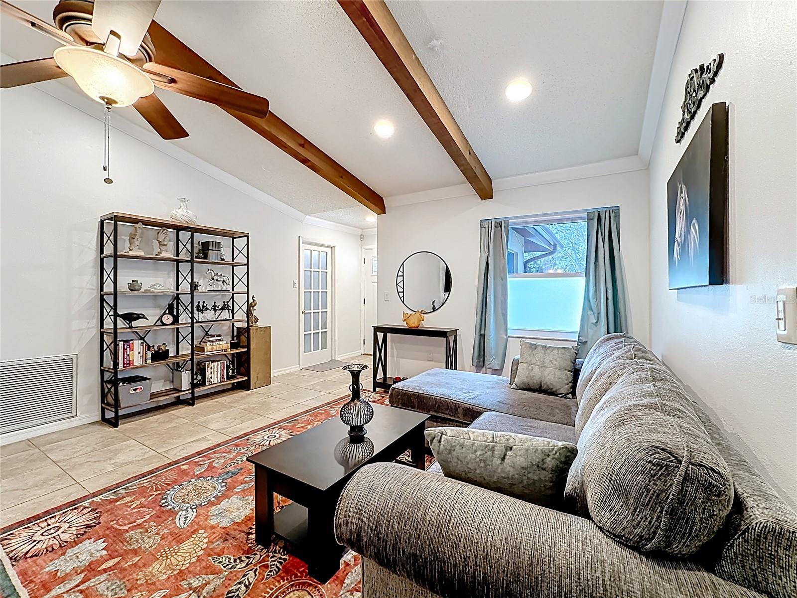 DEER HOLLOW - Residential