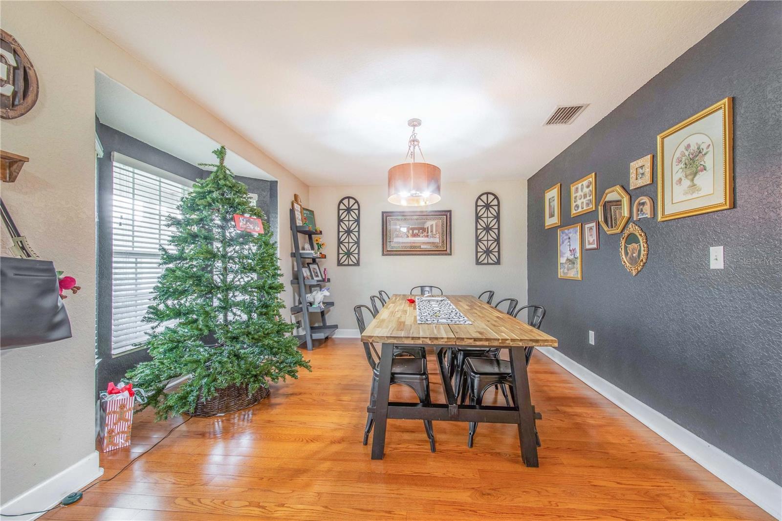 HOLLOWAY CREEK - Residential