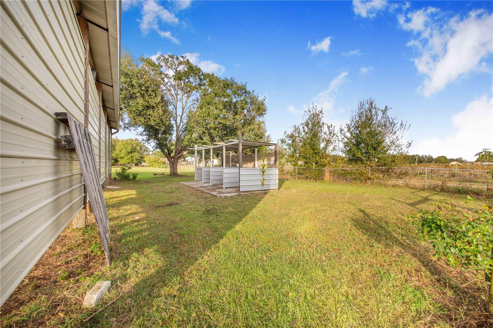 HOLLOWAY CREEK - Residential