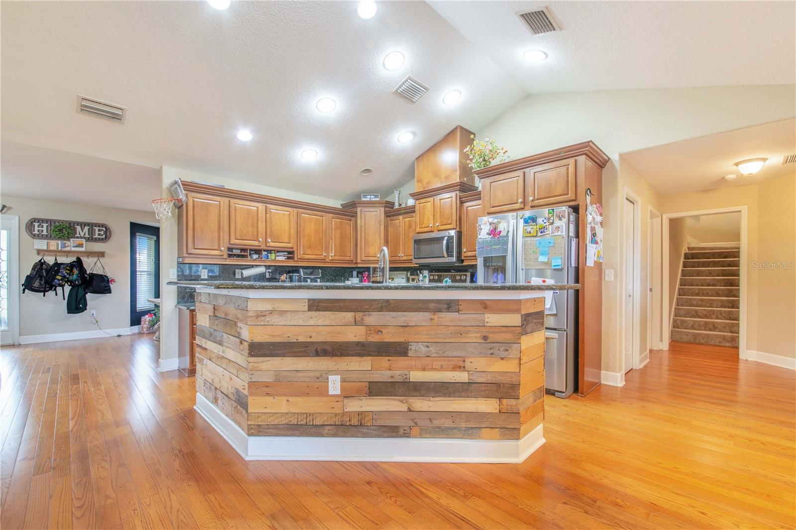 HOLLOWAY CREEK - Residential