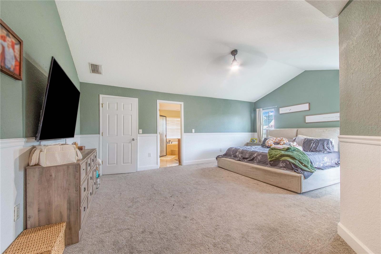 HOLLOWAY CREEK - Residential