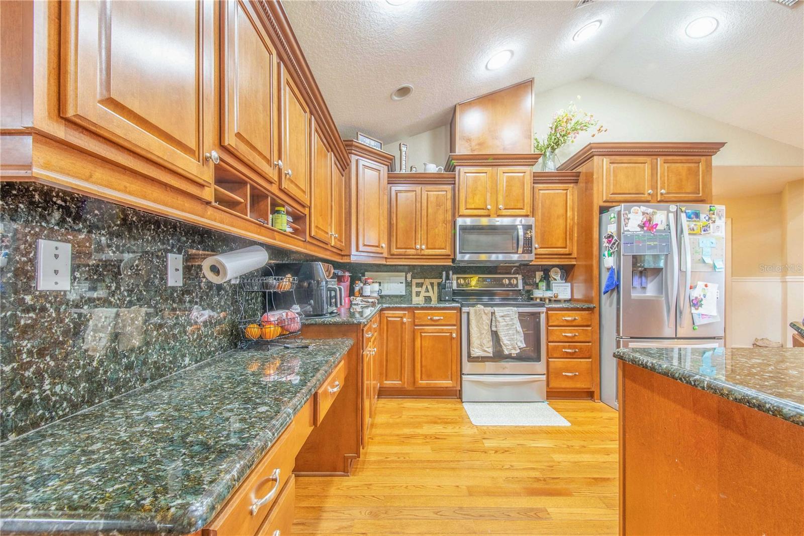 HOLLOWAY CREEK - Residential