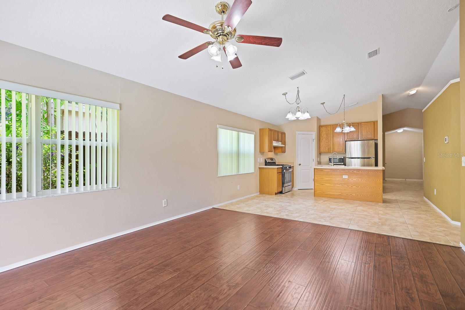 FISHHAWK RANCH PH 2 PRCL - Residential Lease