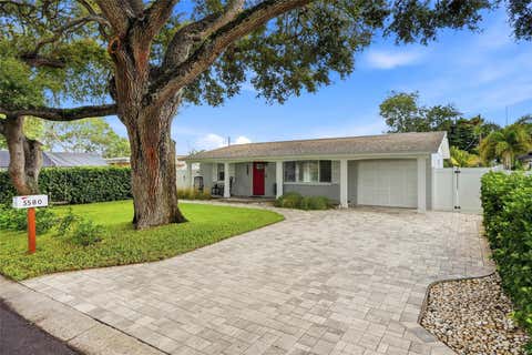 Photo of 5580 Tangelo Road, Seminole, FL 33772 (MLS # TB8530882)