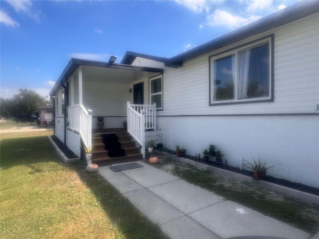 Photo of 125 Ridgewood Drive, Arcadia, FL 34266 (MLS # C7517649)