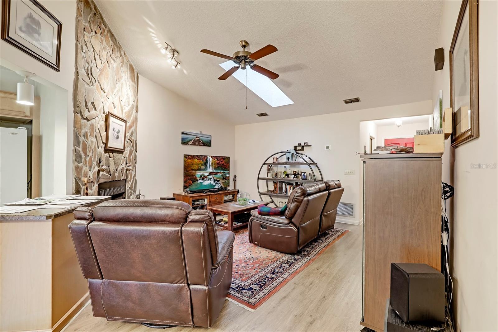 VILLAGE/LORING - Residential