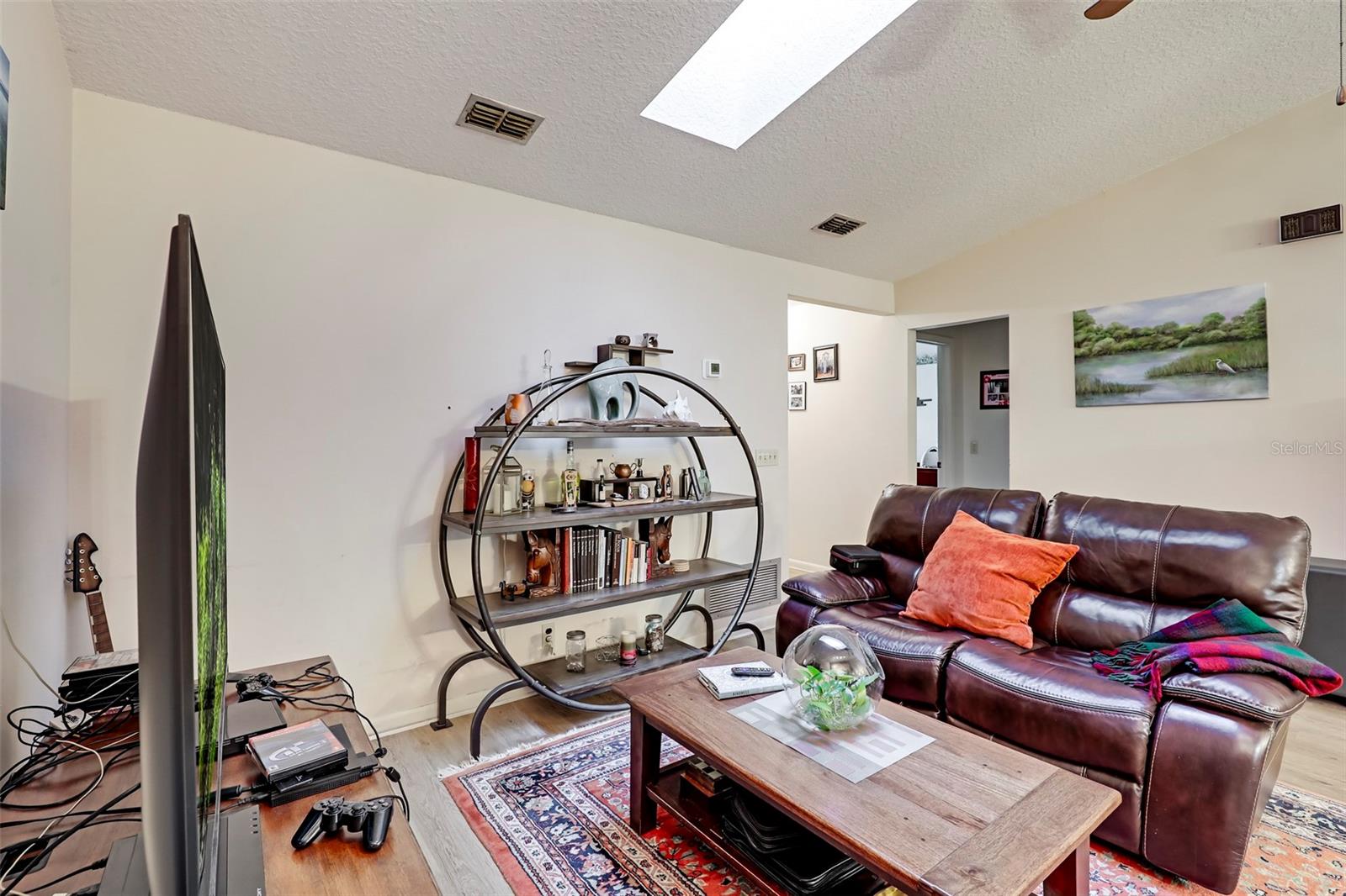 VILLAGE/LORING - Residential