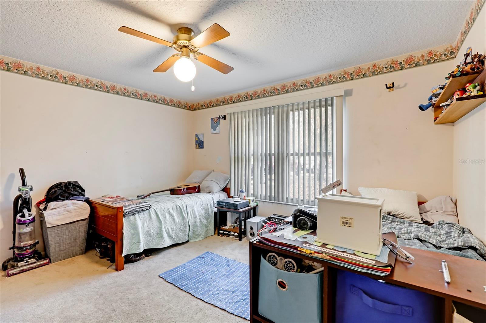 VILLAGE/LORING - Residential