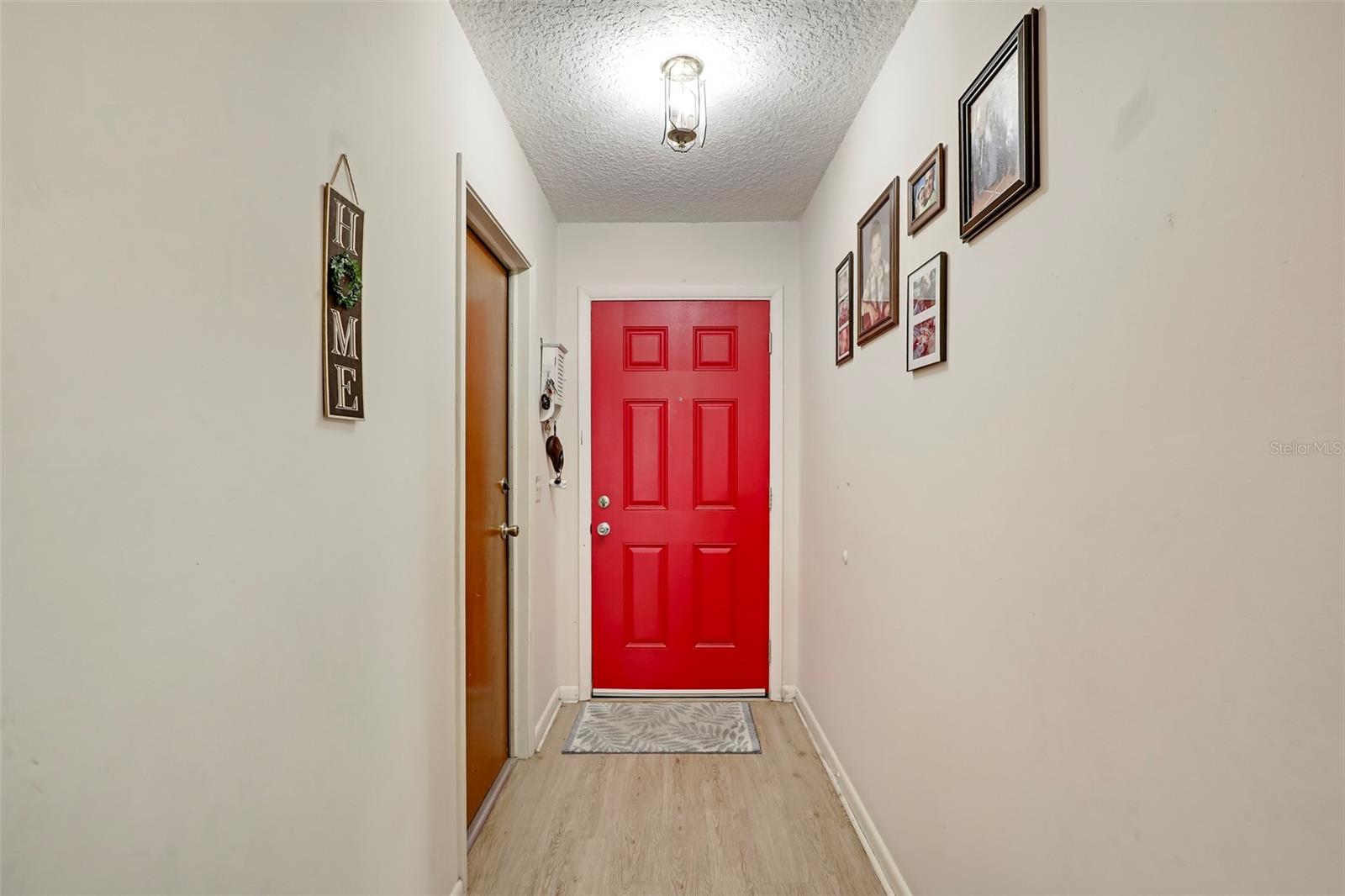 VILLAGE/LORING - Residential