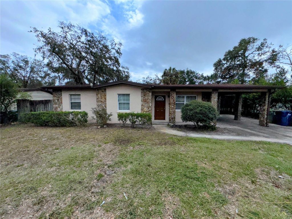 Photo of 3011 E Flora Street, Tampa, FL 33610 (MLS # TB8497313)
