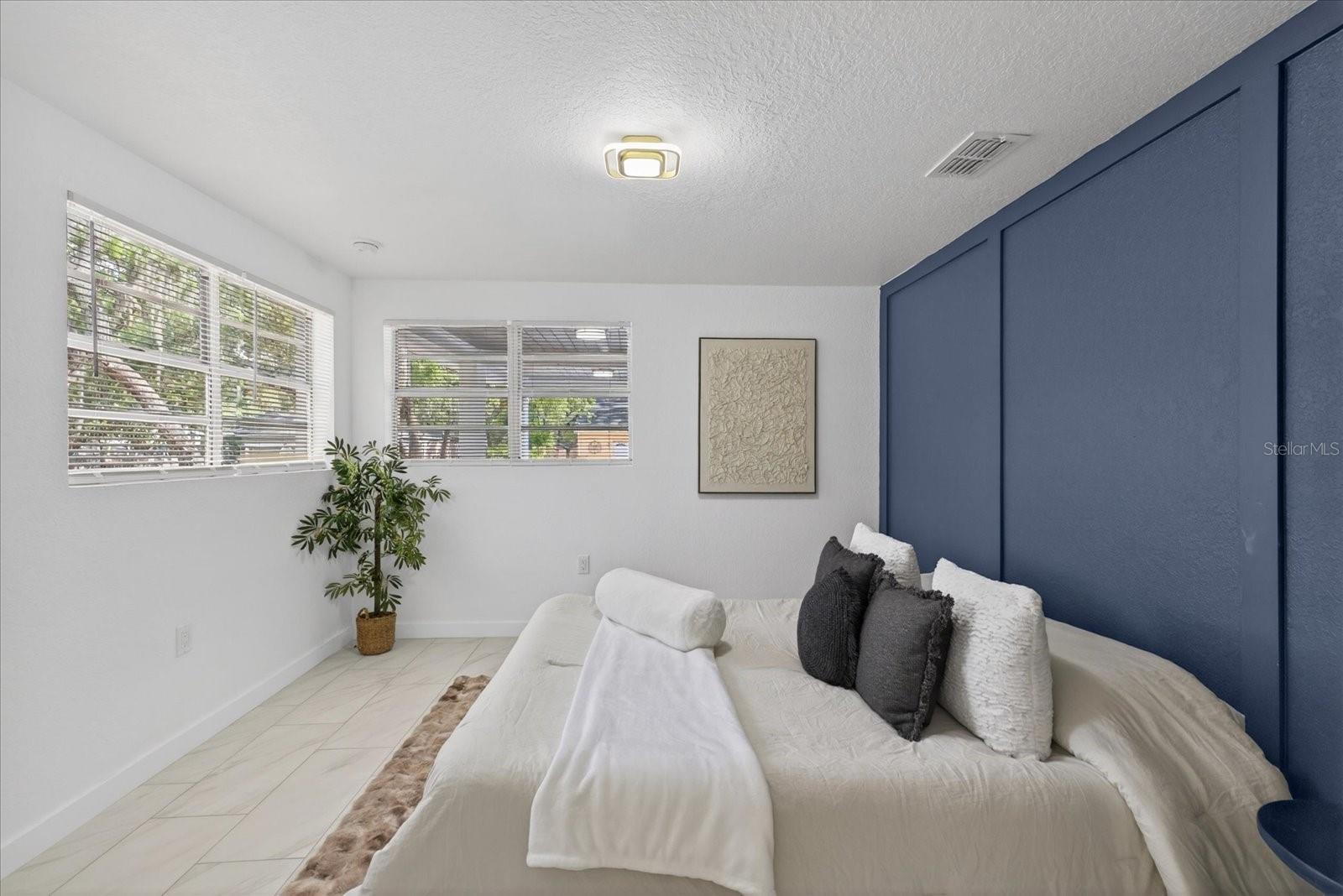 RIVER OAKS SUB - Residential