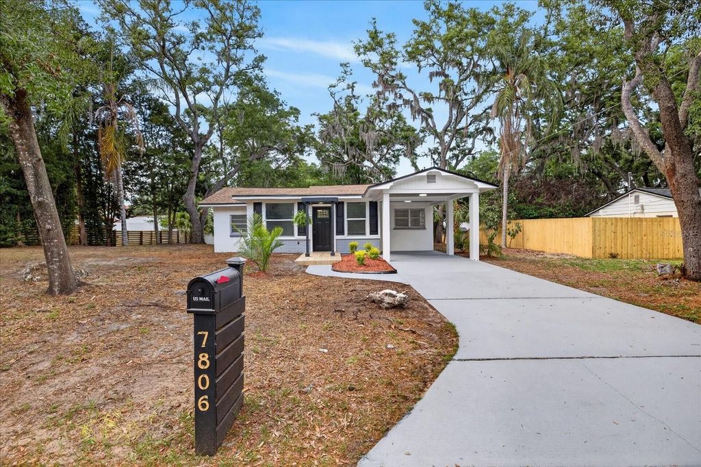 Photo of 7806 E 114th Avenue, Tampa, FL 33617 (MLS # TB8501581)