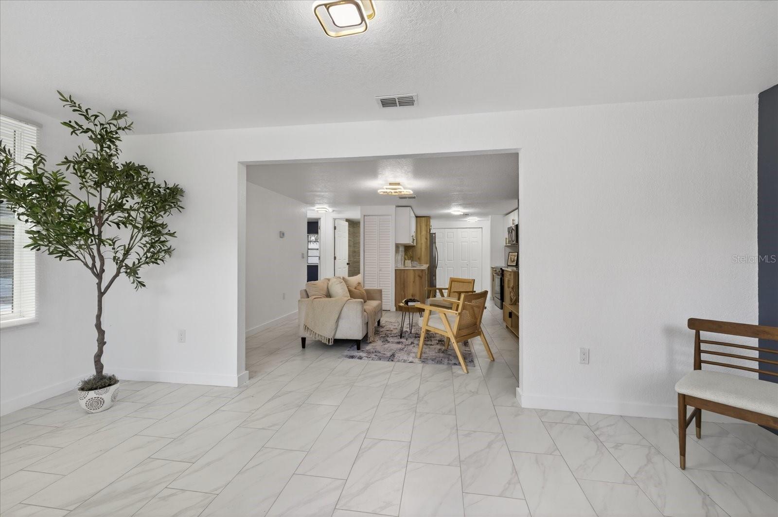 RIVER OAKS SUB - Residential