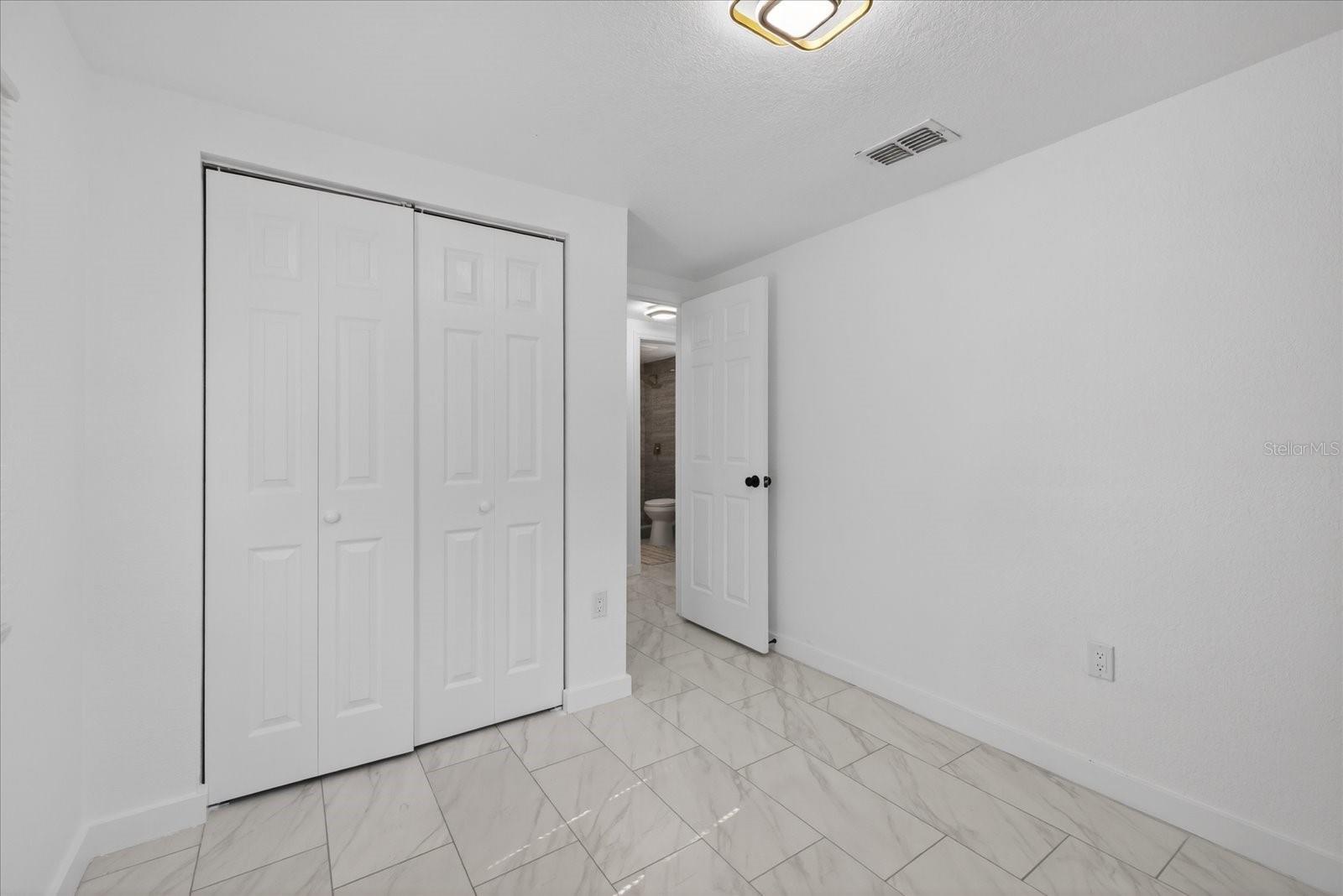 RIVER OAKS SUB - Residential