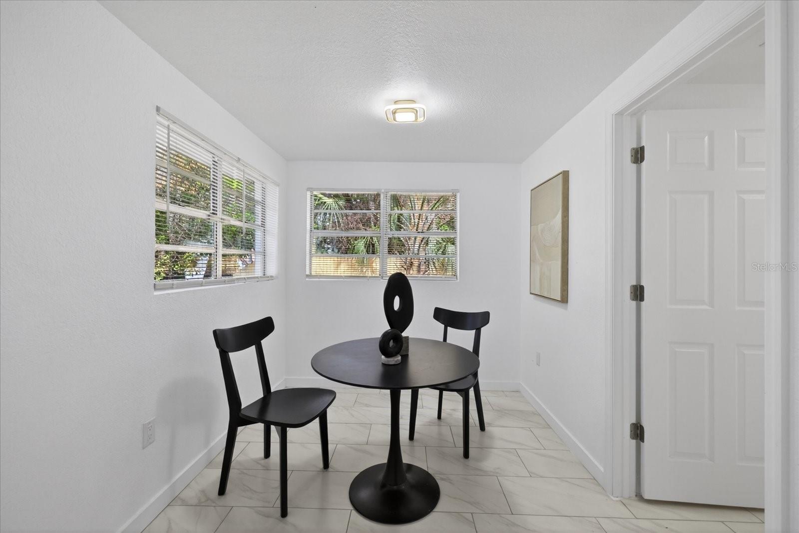 RIVER OAKS SUB - Residential