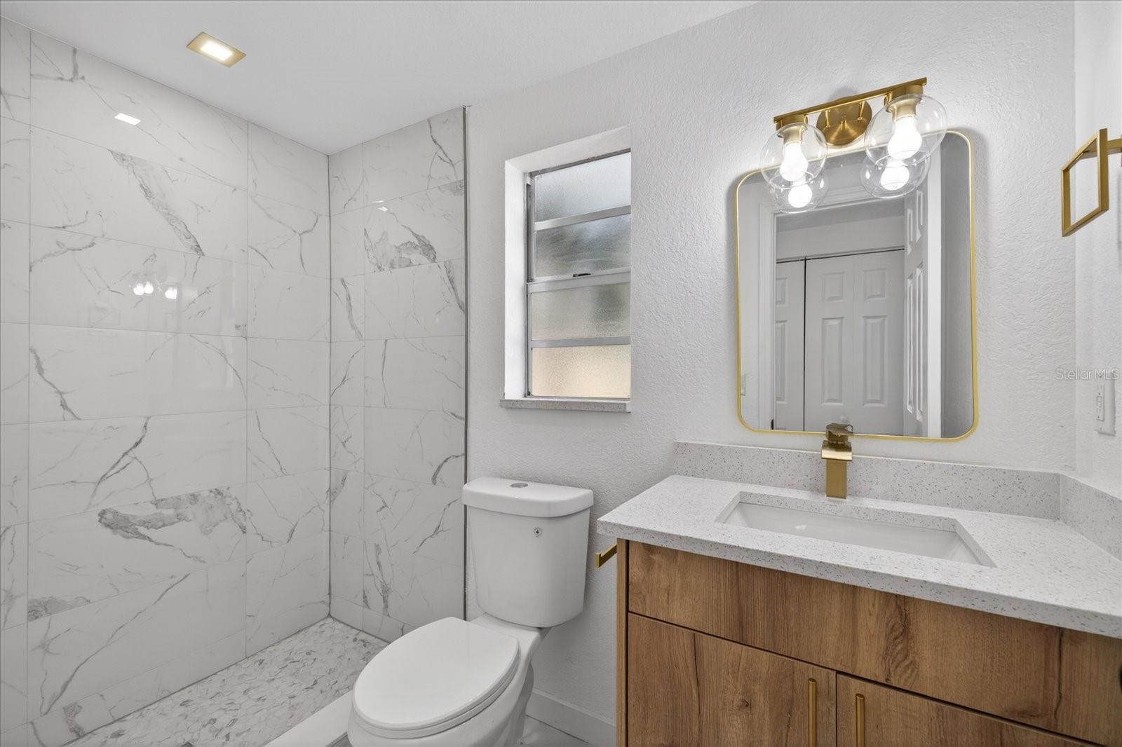 RIVER OAKS SUB - Residential