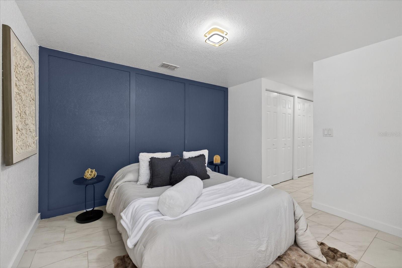 RIVER OAKS SUB - Residential