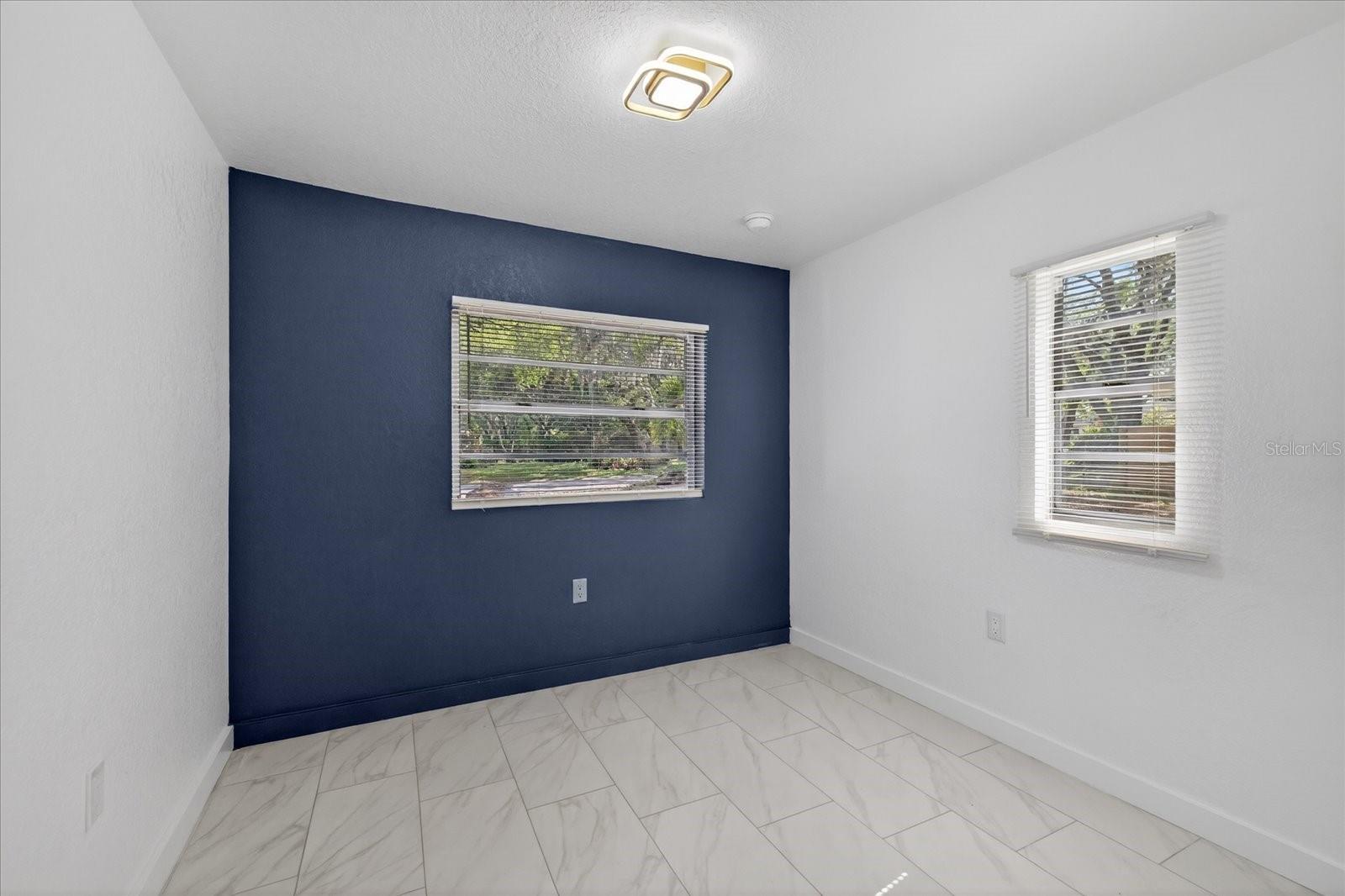 RIVER OAKS SUB - Residential