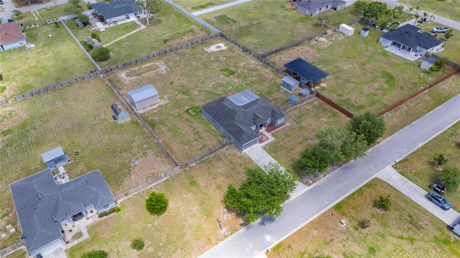 WINDMILL POINTE - Residential