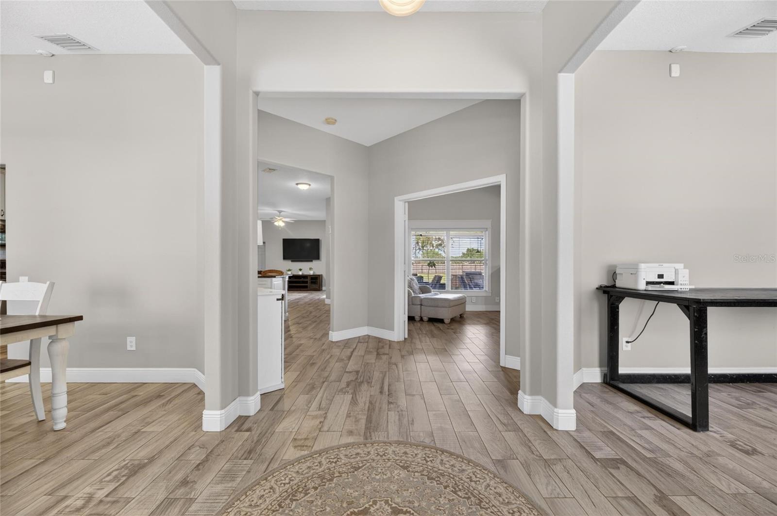 WINDMILL POINTE - Residential